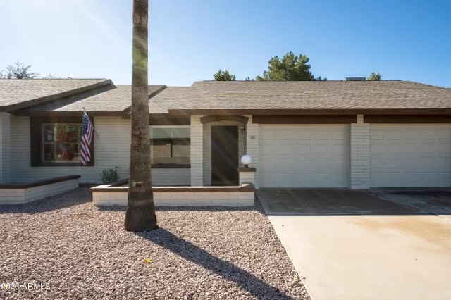 MLS: 6521761 Condo For Sale