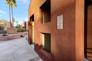 Photo #3: 6521823 Listing