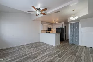 Photo #6: 6522210 Listing 