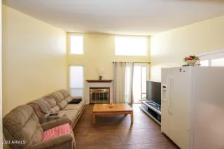 Photo #6: 6522352 Listing