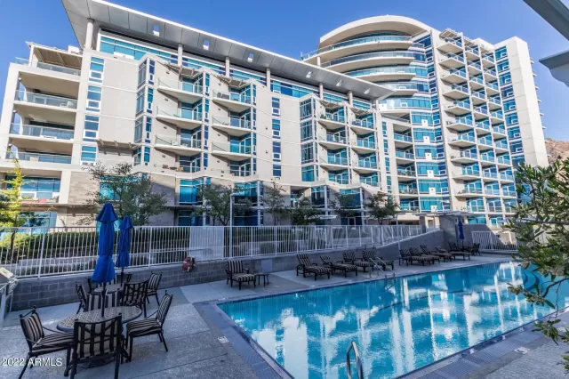 MLS: 6522380 Condo For Sale