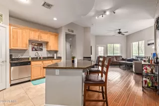 Photo #6: 6522875 Listing 