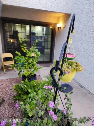 Photo #2: 6522901 Listing 