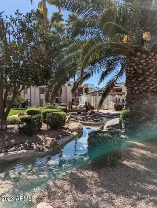 Photo #5: 6522959 Listing