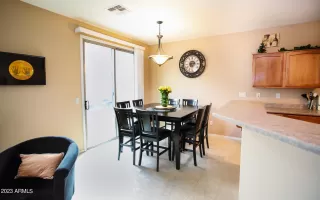 Photo #5: 6523083 Listing