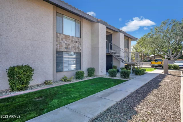 MLS: 6523626 Condo For Sale