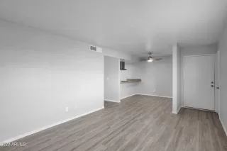 Photo #4: 6523626 Listing 