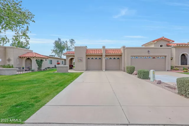 MLS: 6523661 Condo For Sale