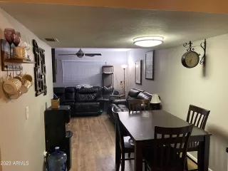 Photo #5: 6523704 Listing