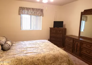 Photo #6: 6523725 Listing 