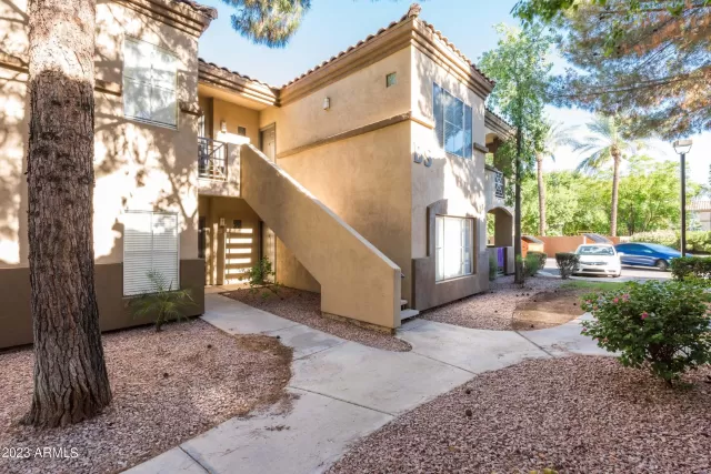 MLS: 6523834 Condo For Sale