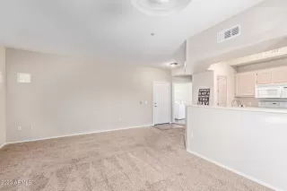 Photo #4: 6523834 Listing