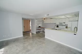 Photo #3: 6523866 Listing