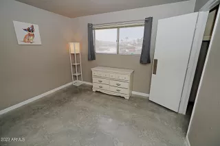 Photo #5: 6523866 Listing