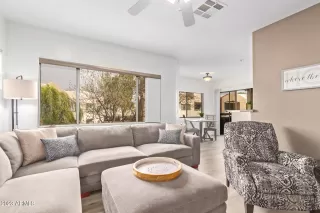 Photo #4: 6524082 Listing