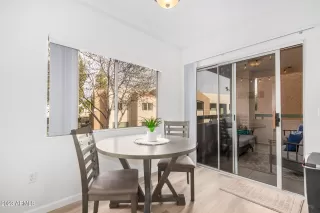 Photo #6: 6524082 Listing