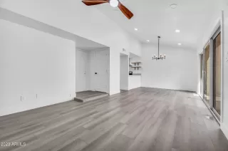 Photo #4: 6524118 Listing 