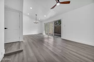 Photo #5: 6524118 Listing 