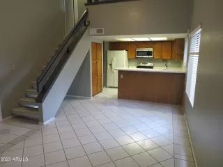 Photo #2: 6524211 Listing