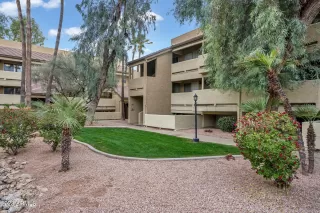 Photo #3: 6524601 Listing