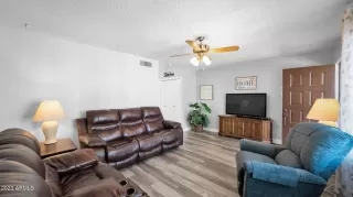 Photo #4: 6524743 Listing 