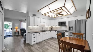 Photo #6: 6524743 Listing 