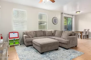 Photo #2: 6524783 Listing