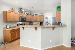 Photo #4: 6524783 Listing