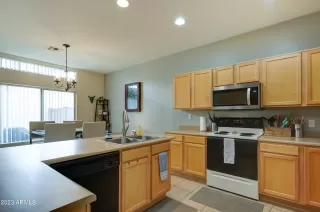 Photo #2: 6525631 Listing