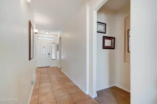 Photo #5: 6525631 Listing