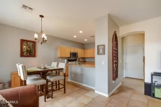 Photo #6: 6525631 Listing