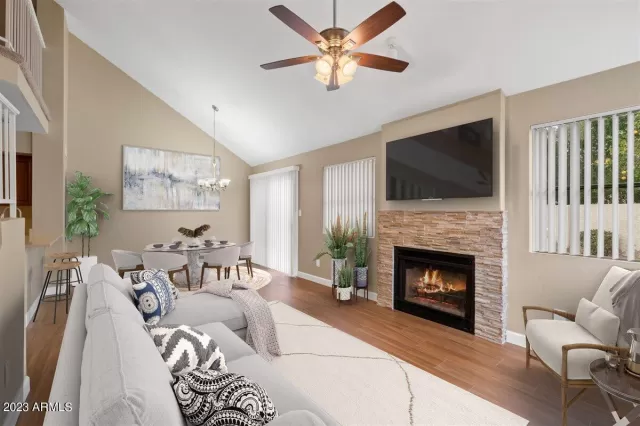 MLS: 6525718 Condo For Sale