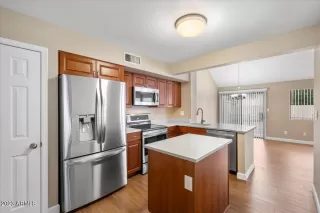 Photo #1: 6525718 Listing