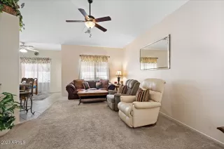 Photo #4: 6525921 Listing