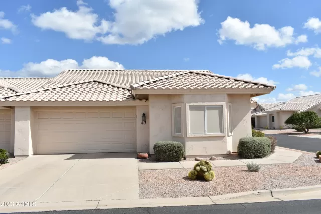 MLS: 6525969 Condo For Sale