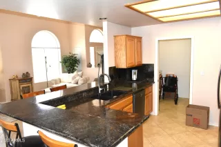 Photo #6: 6525969 Listing