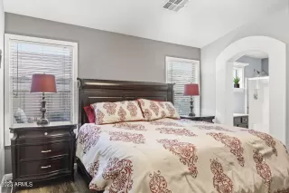 Photo #5: 6525972 Listing 