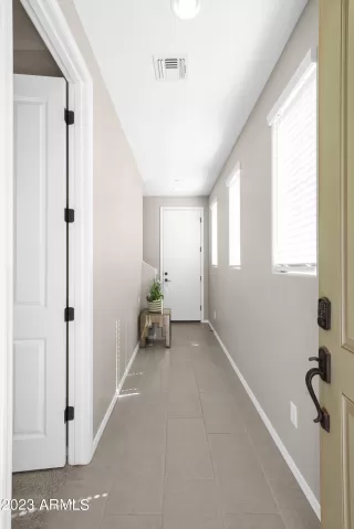 Photo #6: 6525979 Listing