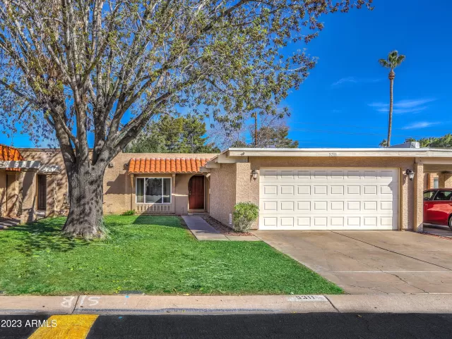 MLS: 6526026 Condo For Sale