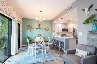 Photo #1: 6526143 Listing 