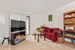 Photo #1: 6526150 Listing