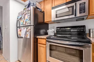 Photo #6: 6526150 Listing