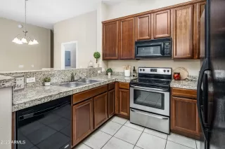 Photo #3: 6526461 Listing