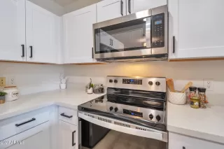 Photo #4: 6526733 Listing