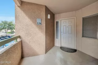 Photo #5: 6526733 Listing