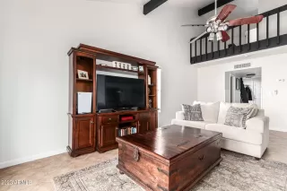 Photo #3: 6526861 Listing 