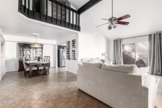 Photo #4: 6526861 Listing 