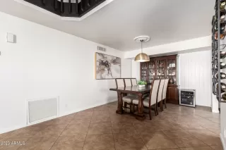 Photo #6: 6526861 Listing 