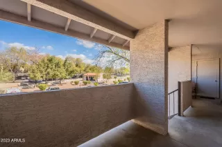 Photo #2: 6526927 Listing