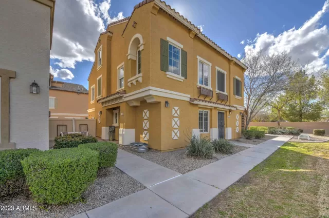 MLS: 6527696 Condo For Sale